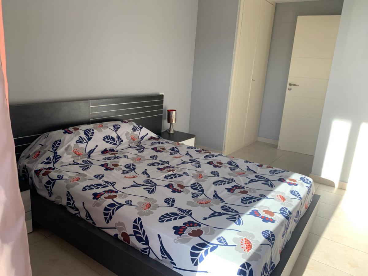 Apartamento Con Buena Ubicacion ベニドルム エクステリア 写真