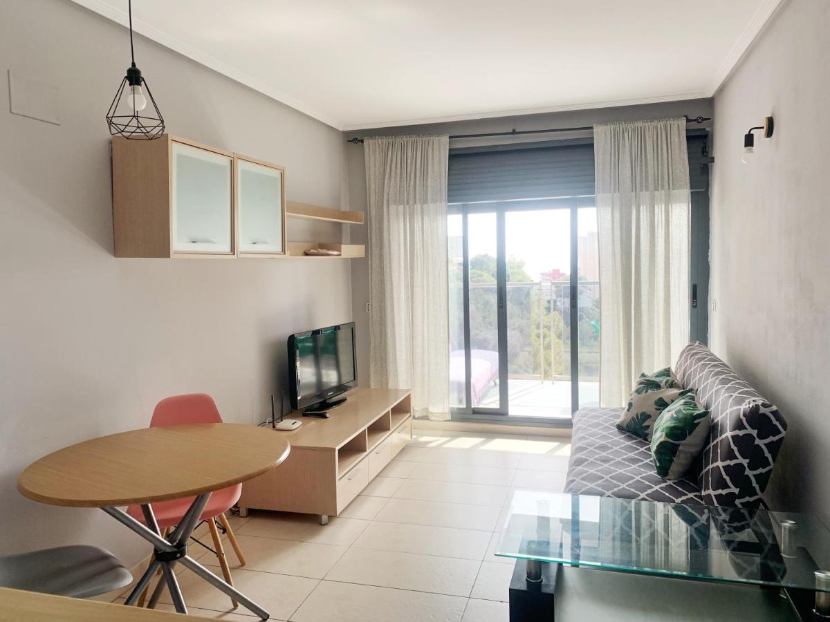 Apartamento Con Buena Ubicacion ベニドルム エクステリア 写真